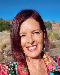 Sport doing what politics fails to do…what a remarkable table at the AIPS  Congress and Media Awards: ZHOU Jie