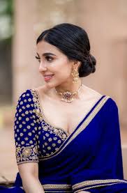 About anjali aneesh upasana (bhagyanjali) : Parvati Nair Hot Photos In Dark Blue Saree Actress Galaxy