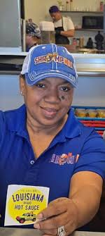 Hey you guys!! Let's help Modern Photo Booths and like or follow their  page.