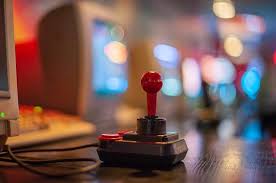 A user should be well aware of windows privacy policy. Linux Vs Windows Which Os Is Better For Pc Gaming Ingenium Web
