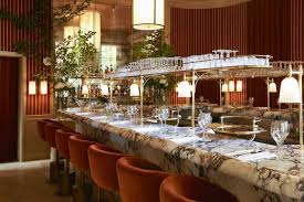 Girafe Le Restaurant Dont Tout Le Monde Parle En Ce Moment A Paris Restaurant De Luxe Design Interieur Restaurant Restaurant Paris