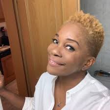 Fina Mango (@Fina_Mango)