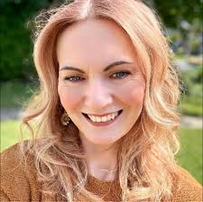 Does anyone know of a great neurologist and a spine specialists?