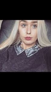 Daphne Kramer's Instagram, Twitter & Facebook