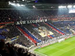 1er derby au parc ol entre l'olympique lyonnais et l'as saint etienne le 02/10/2016 darder (41') et ghezzal (88') sont les 2. Tifo Au Parc Ol Actu Foot Scoopnest