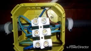 اسهل طريقة لكيفية تركيب الكهرباء المنزل مع شرح لي ثلاث غرف مع لوحة المفاتيح مع الاخ طيب الكهربائي Youtube