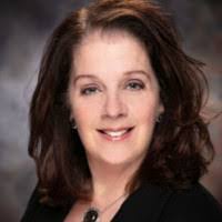 Sandra Reda's Instagram, Twitter & Facebook