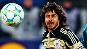 Pablo aimar leaving defenders dead at his trail. Pablo Aimar Not The Next Maradona The First Aimar Pundit Feed