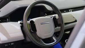 Junto con su potente motor p300, sus características cuidadosamente. Range Rover Evoque Neue Generation Autogefuhl