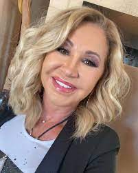 Am 20 aug 2020 veröffentlicht. Voll Im Trend Carmen Geiss Prasentiert Ihre Neue Frisur Promiflash De