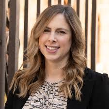 Jackie Mckie's Instagram, Twitter & Facebook