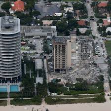 A partially collapsed building is seen early thursday, june 24, 2021, in the surfside area of miami, fla. Ewzsldx8zxqztm