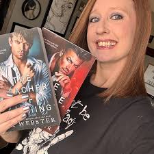 Heart2Heart: A Charity Anthology (Collection), Volume 5 : Lennox, Lucy,  Arthur, A.M., Banner, Daryl, Bauer, Tal, Harmon, S.E., Hart, Riley,  Hawthorne, Kate, Lindsey, E.M., Masters, Louisa, Monroe, Mia: Amazon.ca:  Books