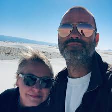 no one knows how to use the roundabout in metro verde…. smh