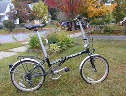 2) how old is jane? Anniebikes Dahon Boardwalk 6 Speed An Opportune Purchase