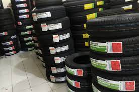 Ban mobil adalah salah satu komponen yang penting yang tepasang pada mobil. Ada Kenaikan Harga Ban Mobil Ini Daftar Terbaru Desember 2019 Gridoto Com