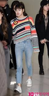 Shop Blackpink Airport Fashion Lisa Cozy Look Blackpink Fashion Korean Airport Fashion Korean Fashion Trends