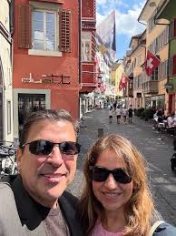 Easy as Sunday morning,….