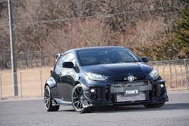 World rally homologation special is getting yet another tweak that makes it even more desirable. 2021 Toyota Gr Yaris With Body Kit From Japanese Tuner Tom S