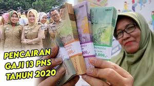 Staf khusus menteri keuangan yustinus prastowo memastikan bahwa proses pembayaran dari gaji ke 13 diperkirakan akan dilakukan pada akhir kuartal iv tahun ini, atau sekitar. Gaji Ke 13 Untuk Pns Cair Agustus Tapi Tak Termasuk Tunjangan Kinerja Tukin Berikut Rinciannya Tribun Medan