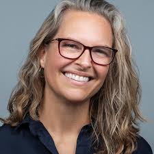 Katie Stebbins's Instagram, Twitter & Facebook