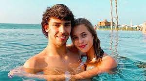 166cm / 5' 5½'' bust: Sportmob Top Facts About Margarida Corceiro Joao Felix S Stunning Girlfriend