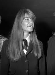 By michael satterfield francoise hardy has long been considered by those in the know as a 1960's style icon. Francoise Hardy Photo 2 Of 14 Pics Wallpaper Photo 363183 Theplace2