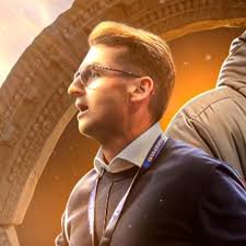 Robert Cornfield (@CornfieldRobert)