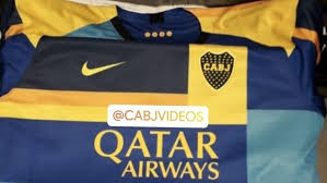 Este martes, en el centro cultural recoleta, el club atlético boca juniors presentará su nueva indumentaria para la temporada 2014/15. Se Filtro La Posible Nueva Camiseta De Boca Tyc Sports