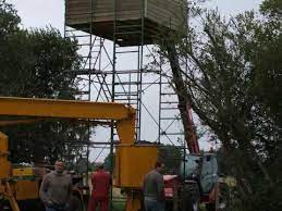 Elles sont essentielles pour construire une cabane dans les arbres. Construction Palombiere Youtube