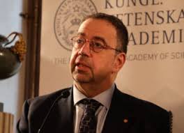 Obituary: A Reporter Born in the Ottoman Empire, Forged in Little Rock