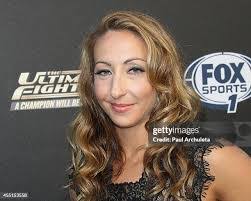 Heather Coutts's Instagram, Twitter & Facebook