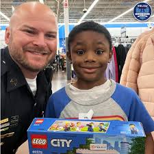 BGPD 2023 Shop with a Cop 👮‍♂️🎁was a blast! Here is some of the action 📸  from last Saturday. #shopwithacop