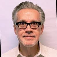 Thomas Winne's Instagram, Twitter & Facebook