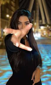 Fake qız şekilleri için 590 fikir | kızlar, fotoğraf, fotoğrafçılık