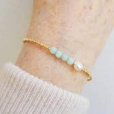 Amazonite Bracelet Light Mint Blue Gemstone And Freshwater Etsy In 2020 Amazonite Bracelet Gemstone Chips Bracelet Blue Gemstones