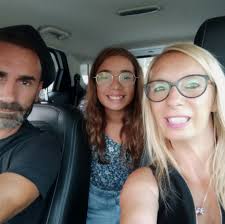 🎉🌼 Buongiorno a tutti e buon 1° maggio! 🌼🎉 Oggi celebriamo il valore  del lavoro e l'impegno di ognuno di noi nel contribuire alla crescita e al  progresso della nostra comunità. Il