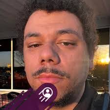 Aaron Curlee's Instagram, Twitter & Facebook