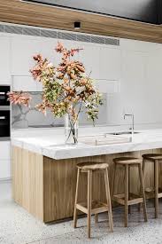 White and light wood kitchen ideas. 25 Dream Kitchens In Wood And White Refined Cozy And Functional