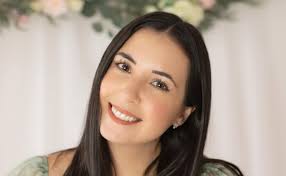 Fátima Torre confirma su nueva historia de amor con un romántico video