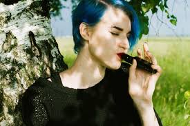 Teens and vaping marijuana: Understanding the dangers of 'dabbing'