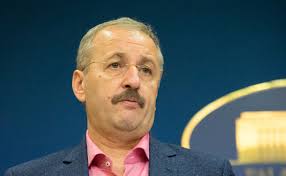 Dan Mihalache nu se dezice de "Academia de cumetrie" a lui Oprea