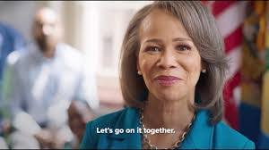 Ebony Maddox's Instagram, Twitter & Facebook