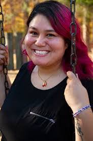 Heidi Hargis's Instagram, Twitter & Facebook