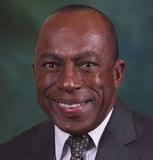 Ethics Comm Annual Report.QXD