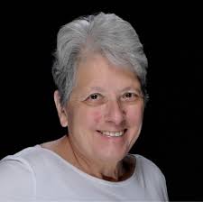 Is I subscribe to the monthly book box how am I charged?