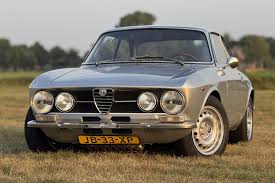 Image result for Grigio Chiaro 1982 Alfa-Romeo
