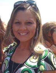 Rena Thacker's Instagram, Twitter & Facebook