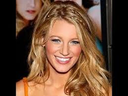 S, b, little j, and a few. Gossip Girl Make Up Serena Van Der Woodsen Hair Styles Long Hair Styles Blake Lively Hair