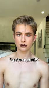 I know ☺️🤩 "you're so pretty"